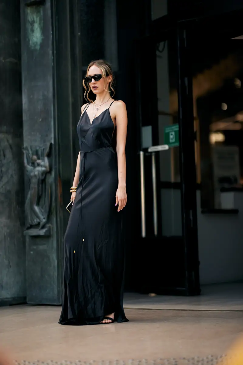 Vestidos oscuros