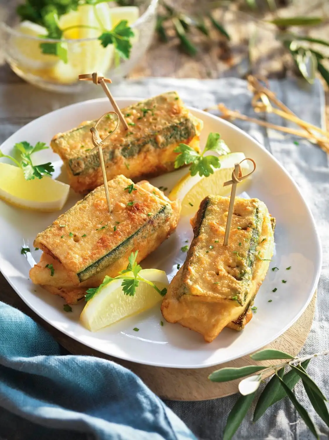 recetas con calabacín y huevo bocaditos de calabacín y dorada