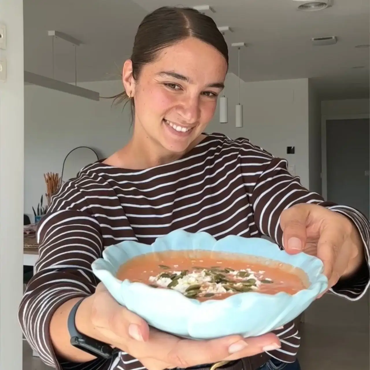 Olvídate del gazpacho clásico: esta versión con fresa es la receta que ...
