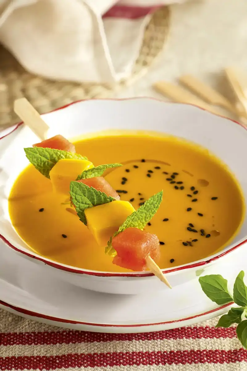 Olvídate del gazpacho clásico: esta versión con fresa es la receta que ...