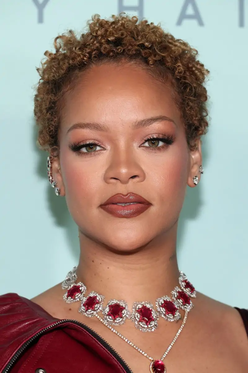 7 cortes de pelo pixie rizado corto para mujeres elegantes y que ...
